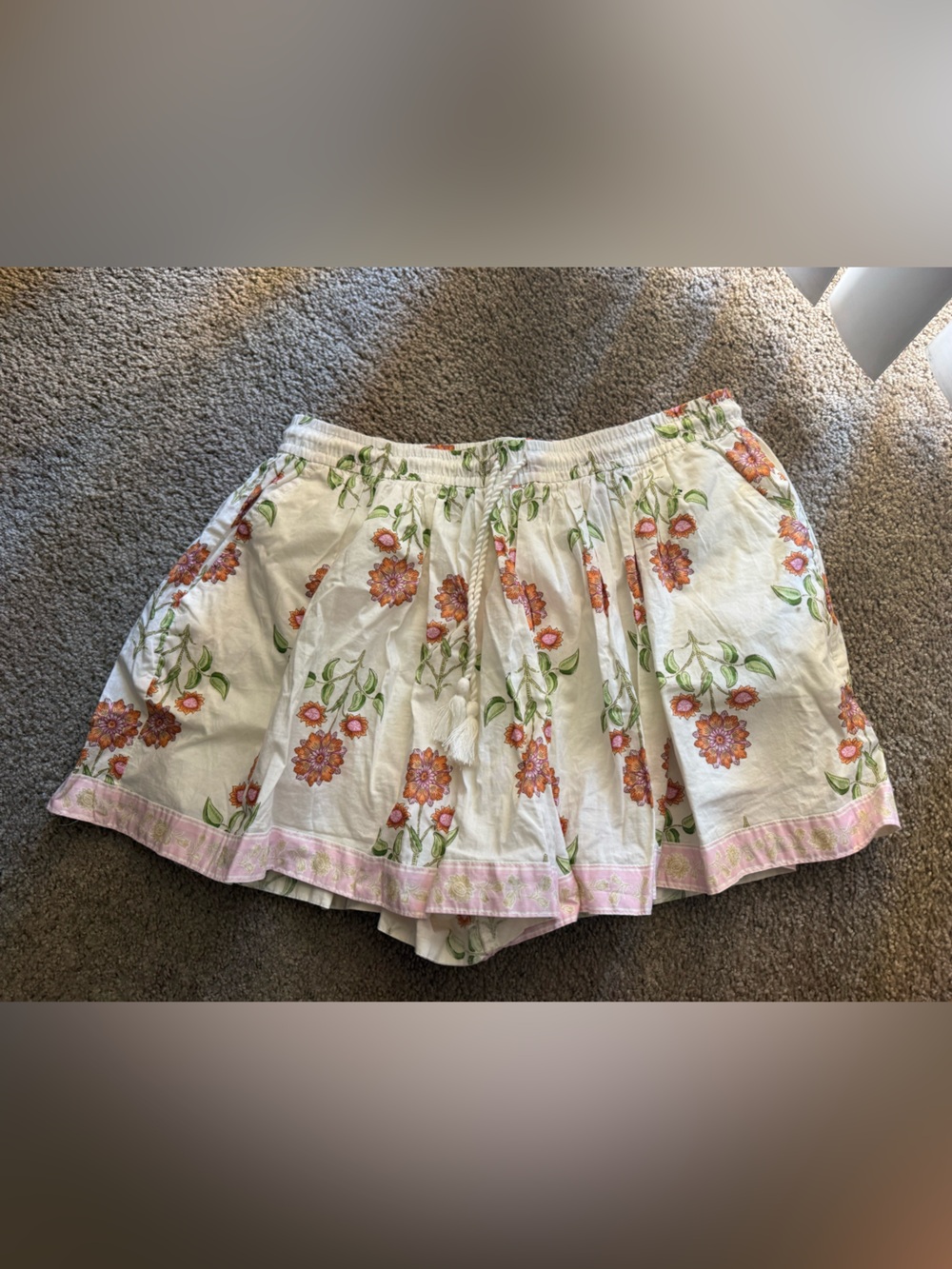 Old Navy Floral Shorts 🌸
